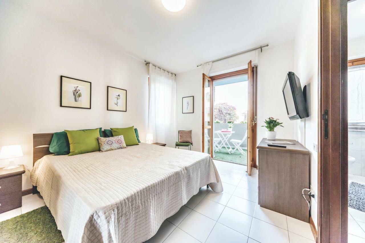 Green Apartment Cagliari Buitenkant foto