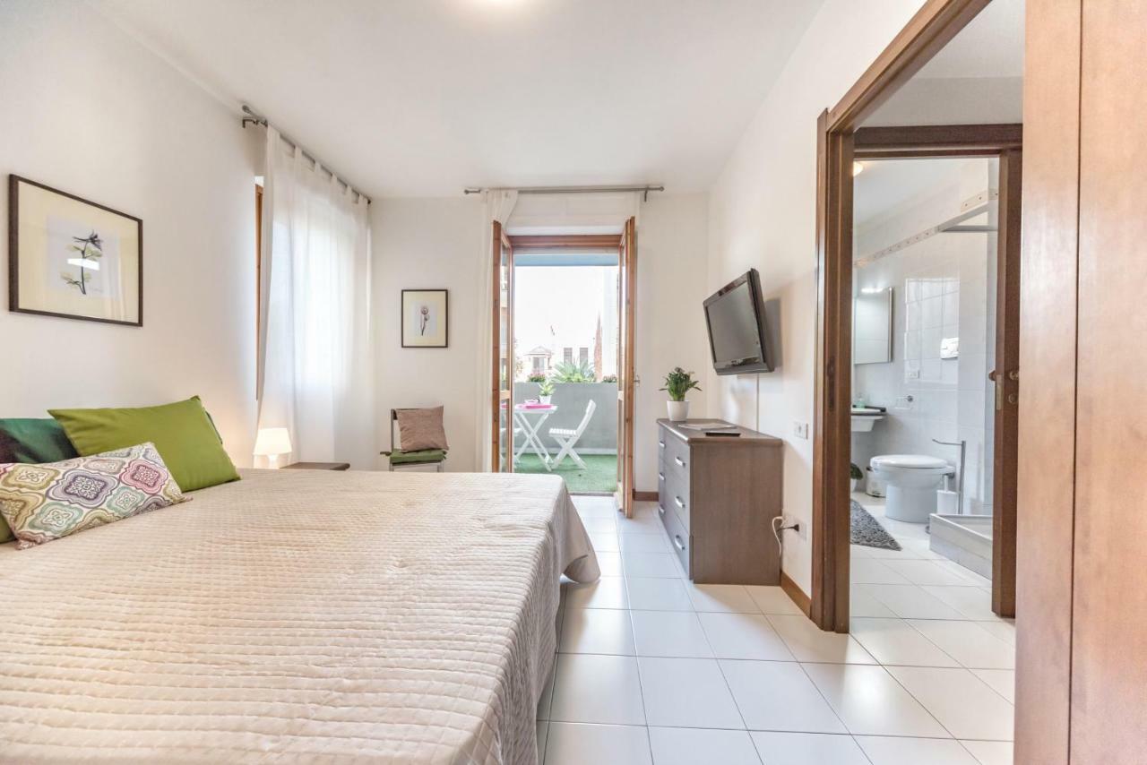 Green Apartment Cagliari Buitenkant foto